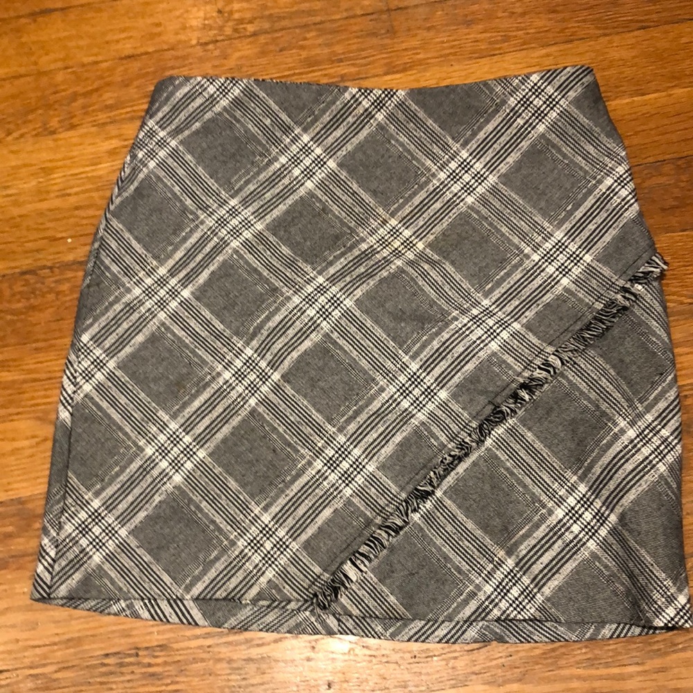 Free people mini skirt size 2 small stain